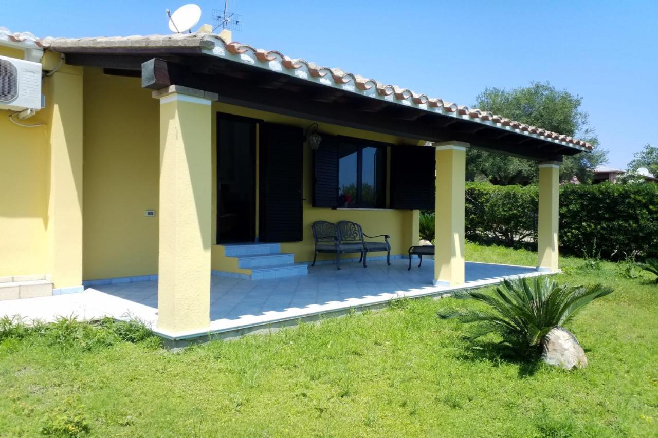 Villa Azzurra Nel Centro Di Costa Rei Buitenkant foto