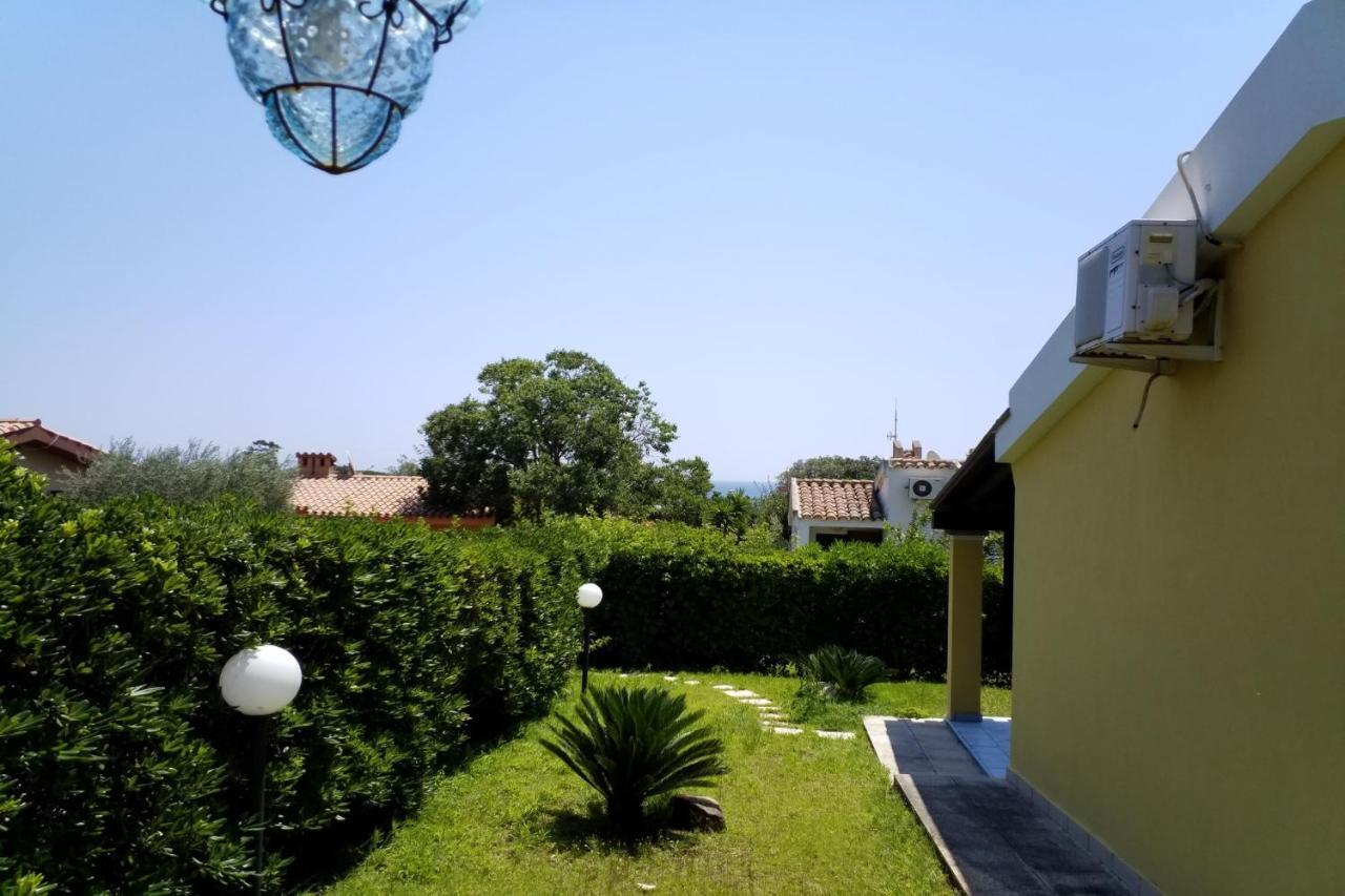 Villa Azzurra Nel Centro Di Costa Rei Buitenkant foto