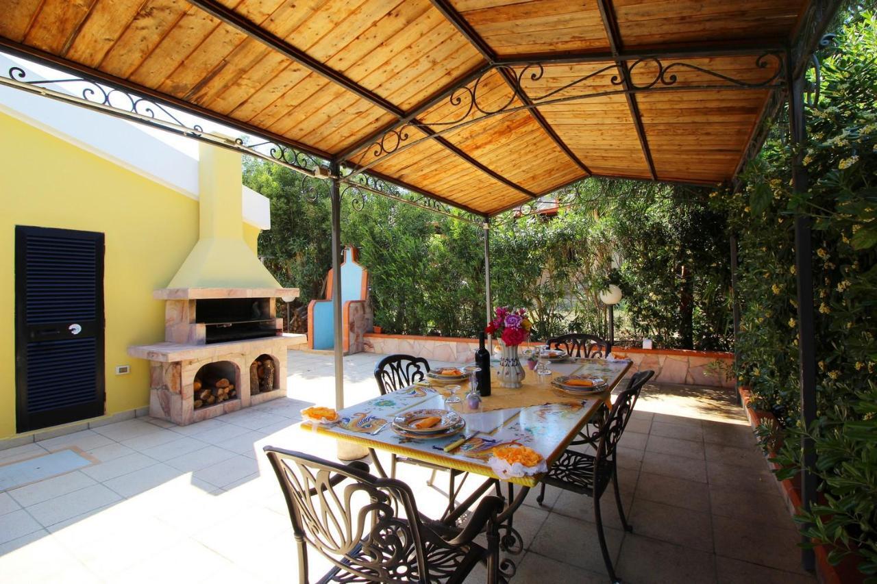 Villa Azzurra Nel Centro Di Costa Rei Buitenkant foto