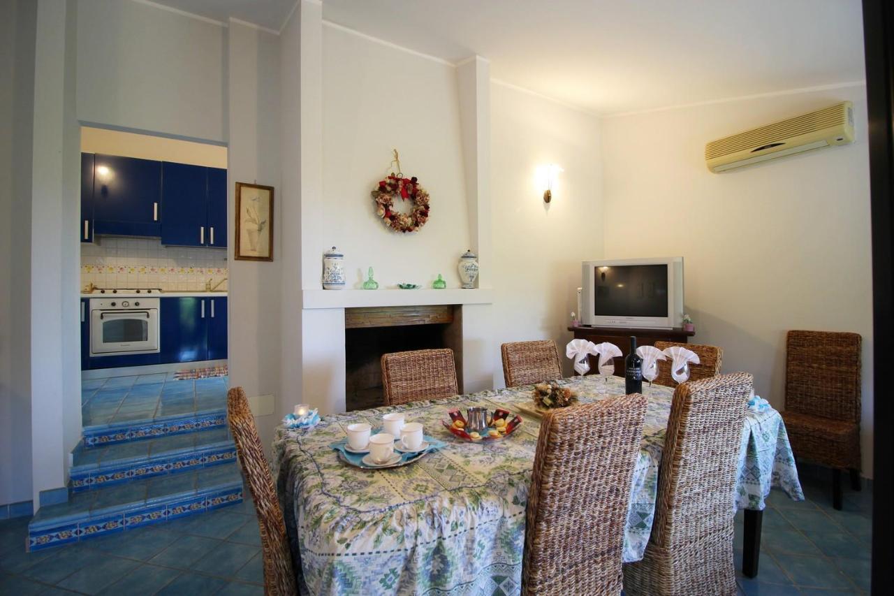 Villa Azzurra Nel Centro Di Costa Rei Buitenkant foto