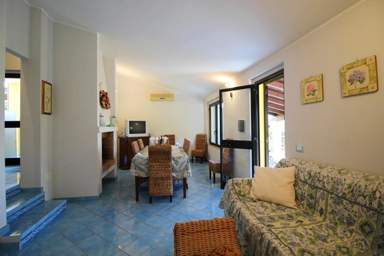 Villa Azzurra Nel Centro Di Costa Rei Buitenkant foto