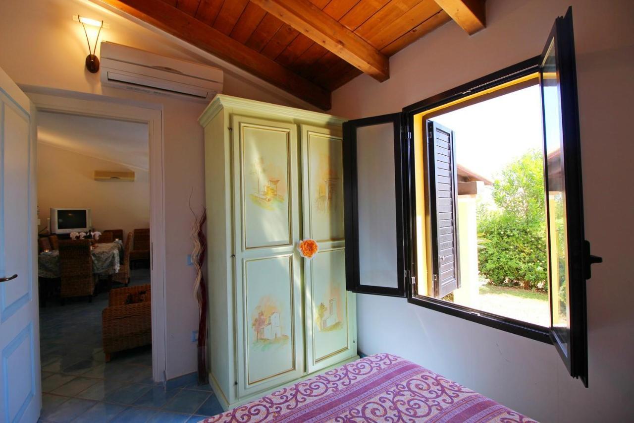 Villa Azzurra Nel Centro Di Costa Rei Buitenkant foto