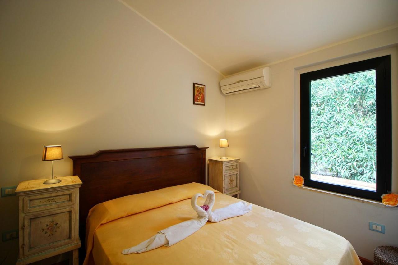 Villa Azzurra Nel Centro Di Costa Rei Buitenkant foto